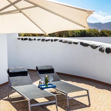 Famara House 12 Villa Exterior photo