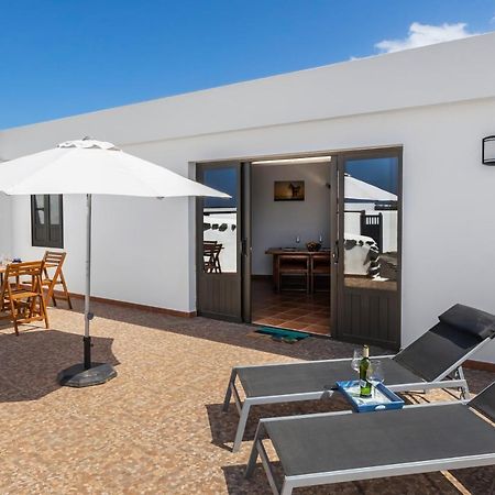 Famara House 12 Villa Exterior photo